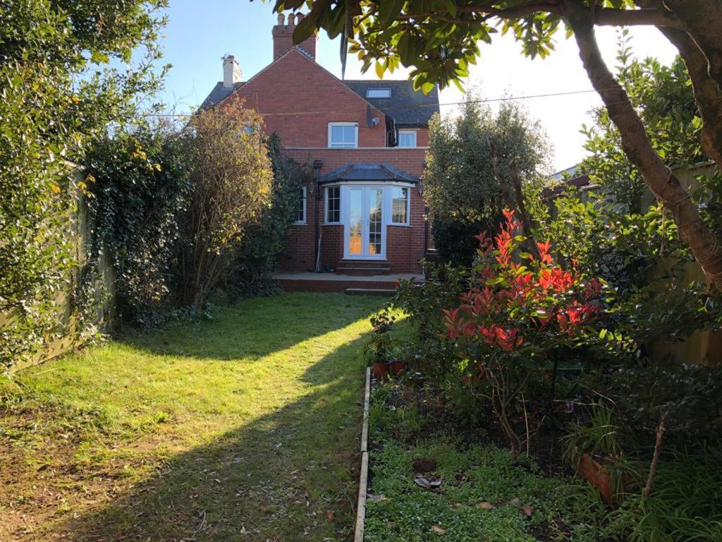 Hamilton House Villa Exmouth Exterior photo